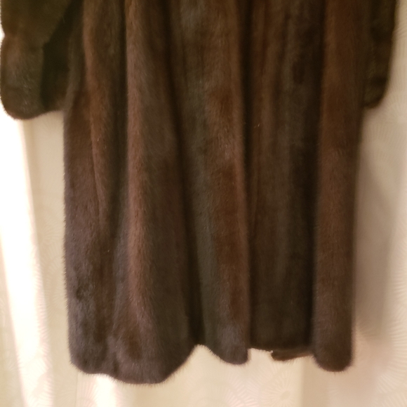 Mink Coat by Furrier Rosen Engelson - Picture 11 of 12
